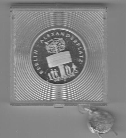 DDR 1987 5 Mark Alexanderplatz PP verplombt